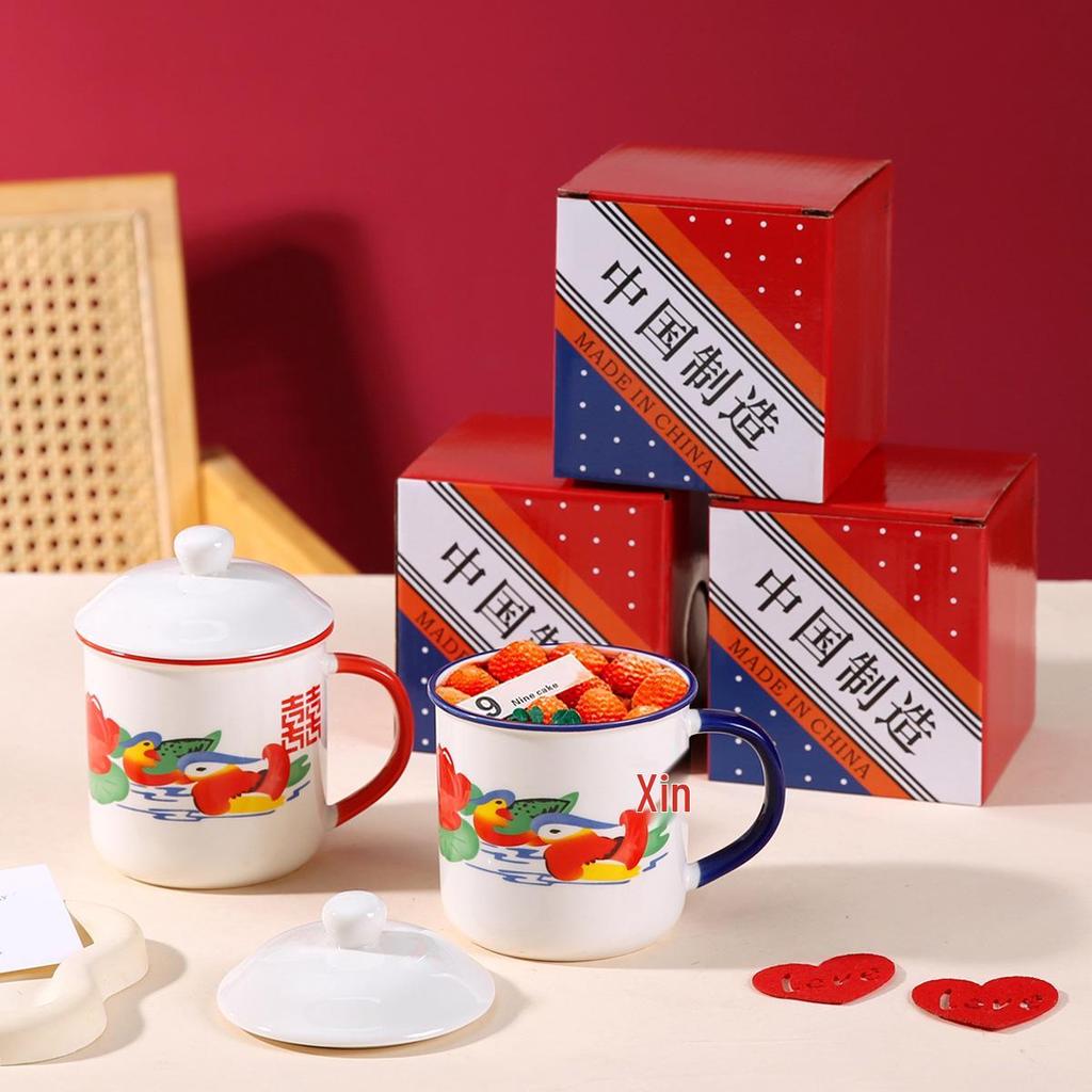 Strawberry Retro Enamel-style Cup with Lid
