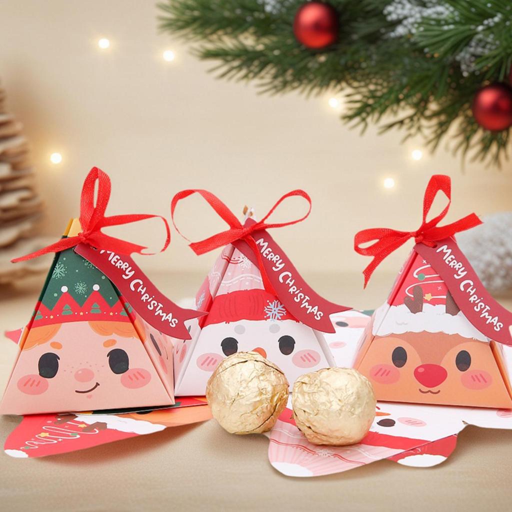 16 Pcs Christmas Treat Boxes Portable Candy Goody Container for Snacks Biscuits Cupcakes Chocolates Lollipops Party Favors