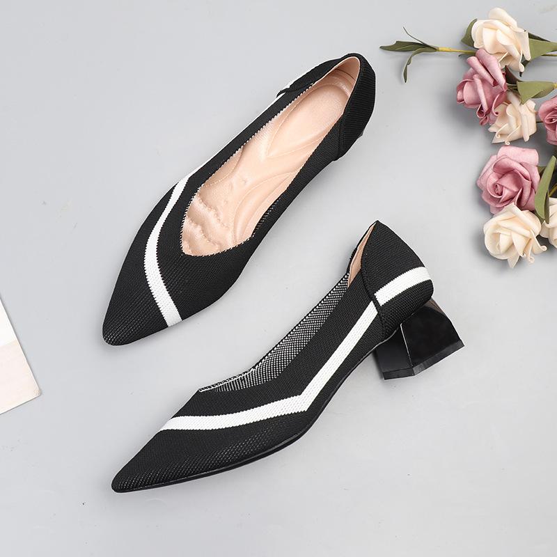 Jarní a podzimní létající pletené jednoduché boty na středním podpatku pletené létající nitě pletené špičaté lodičky originální tlustý podpatek