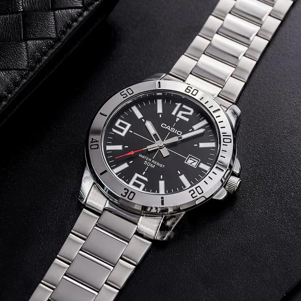 Herrenuhr Casio Mtp-Vd01D-1Bv + Box