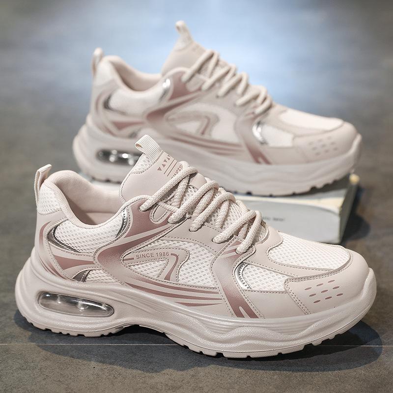 2025 new casual versatile platform mesh ultra-light running shoes, a student lightweight dad shoe 2025