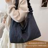 Folded Large-capacity Tote Bag Women's 2025 New Fashion Super Fire Commuter Shoulder Bag Popular Cloth Bag Messenger Bag