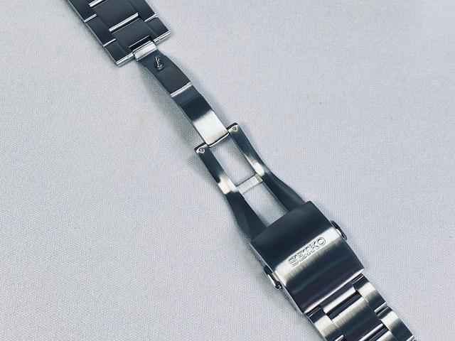 M0TZ111J0 SEIKO 20mm Stainless Steel Bracelet for SARG001/ SARG003/ 6R15-02N0, SARW015/ 6R21-01A0