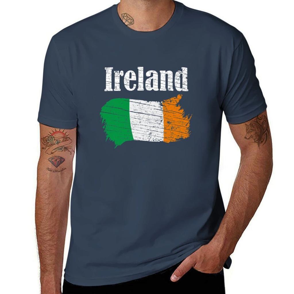 Ireland Irish Flag Vintage Graphic Ireland Lovers Tourists Souvenir Cool National Gift TShirt Work Duty Casual TShirt