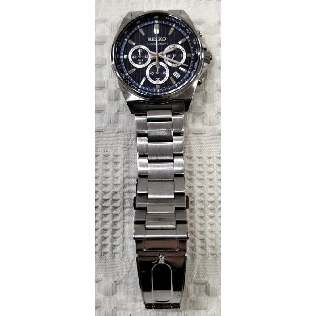Used SEIKO 8T63-01T0 watch