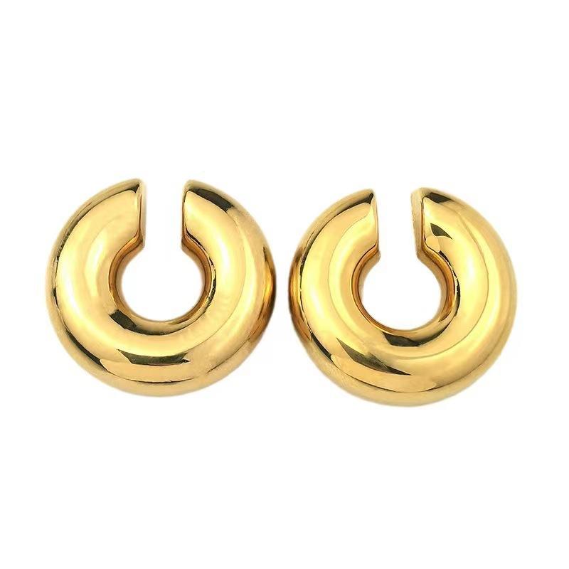 Trendy Circle Twists Earring for Women Simple Temperament Hyperbole Gold Ear Daily Wear Jewelry Party Earrings for Women