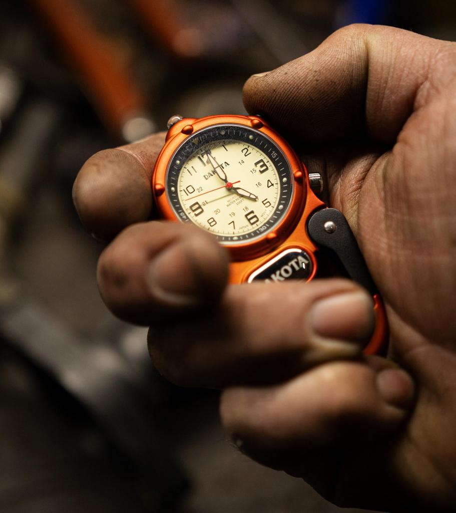 Dakota Pocket Watch Carabiner Watch Waterproof LED Light Outdoor Camping Climbing Travel