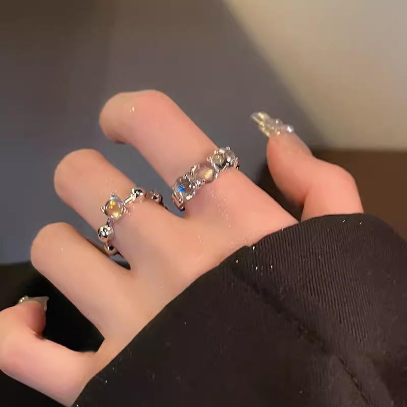 Adjustable Retro Moonstone Ring: Irregular Design, Sweet Cool Style, Popular Internet Celebrity Index Finger Accessory