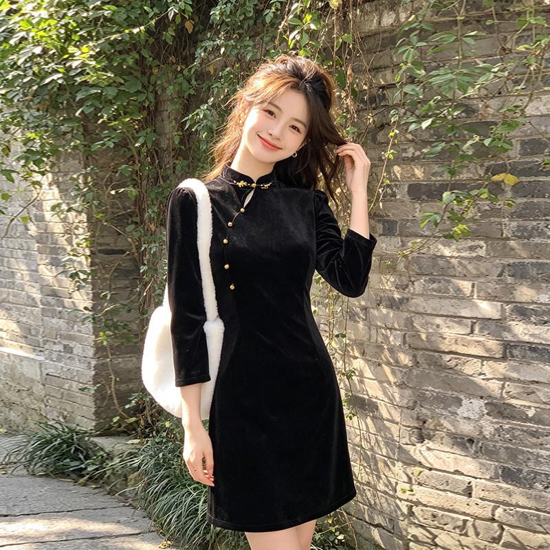 Black velvet new Chinese Suzhou short long-sleeved cheongsam improved young women's high-end sense small man spring and autumn