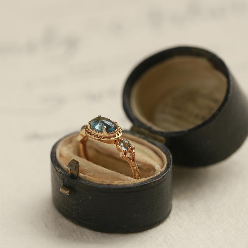 

Japanese Style Isolated Island Retro Luxury Topaz-Style Women s Gold-Plated Open Ring