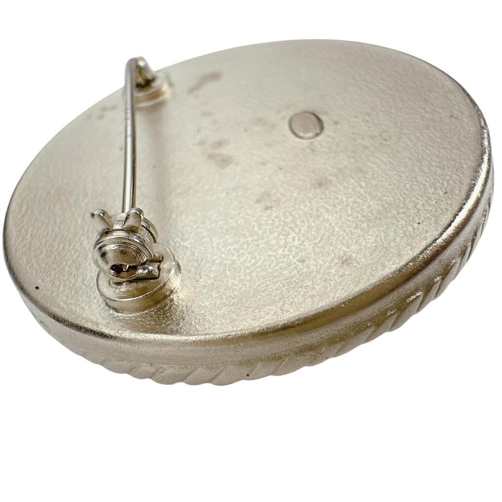 CHANEL Bag accessories feminist Brooch Pin batch metal white Women Storage box Used