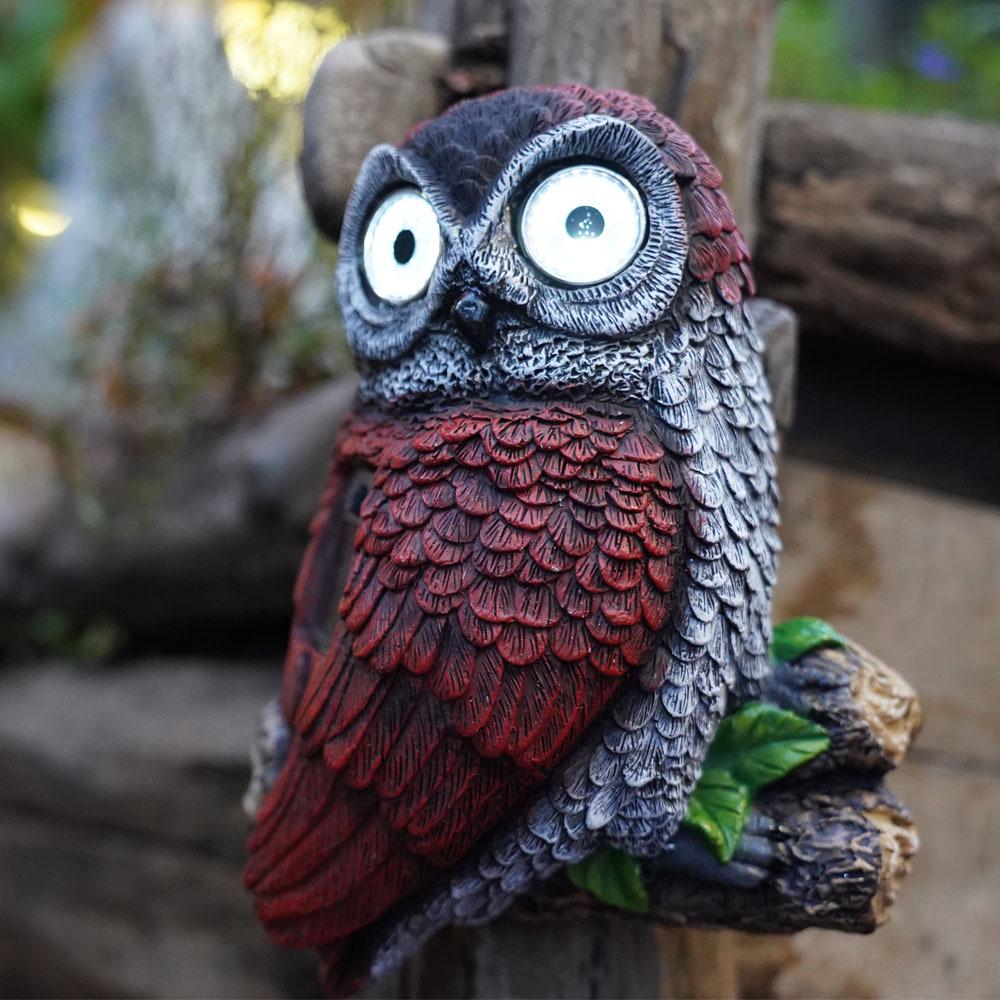Wall-Mounted Solar Owl Ornament: Creative Outdoor Resin Craft for Courtyards