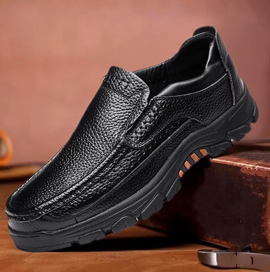 Leather shoes men's casual leather in the elderly soft sole one pedal large size 4648 summer new cowhide dad shoes