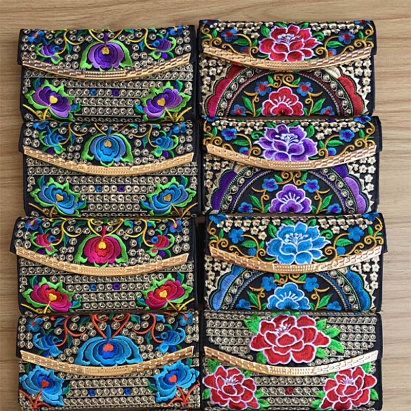 

Luxurious Women Ethnic National Flower Bags Handbag Embroidered Clutch Small Flap