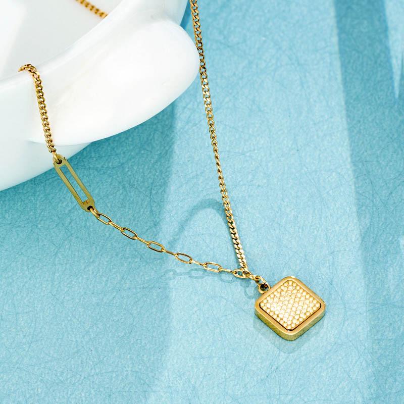 Square Honeycomb Necklace Stacked Collarbone Chain Women'S Niche Non-Fading Jewelry Premium Durable Quality Useful