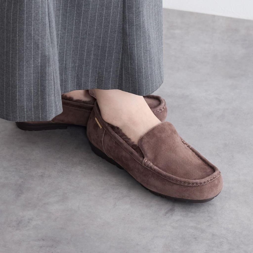 HIMIKO flauschige Mokassins, gefertigt aus weichem, flauschigem Echtleder mit einem warmen, gepolsterten Gefühl. Produktcode: 651319, D Braun, Größe 245.