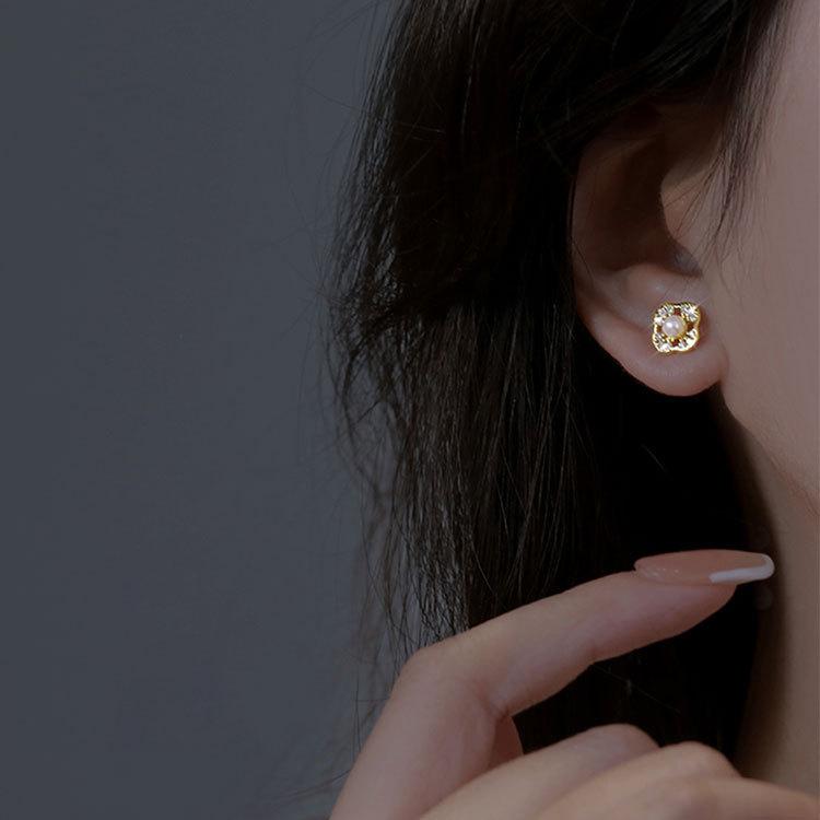 Four-leaf Clover Stud Earrings - Elegant Women's Earrings with Exquisite Charm - Four-leaf Clover Stud Jewelry