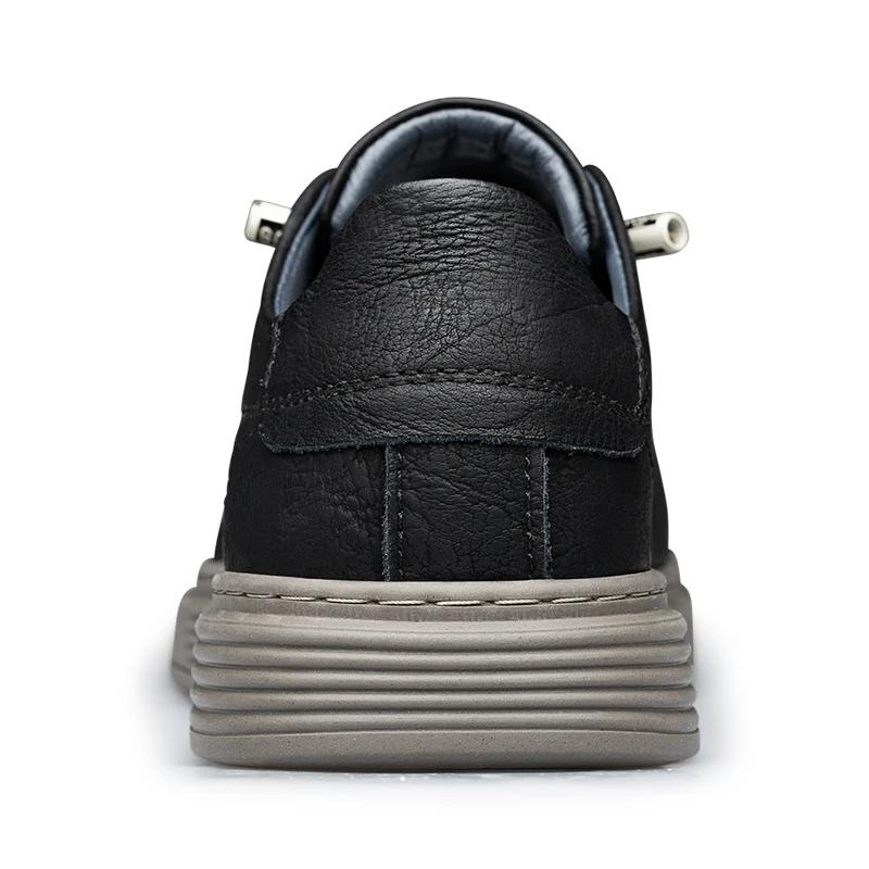 2025 Upscale Men's Shoes Men Casual Summer Leather Suede Shoes Man Breathable Soft Skateboard Driving Luxury Sneakers