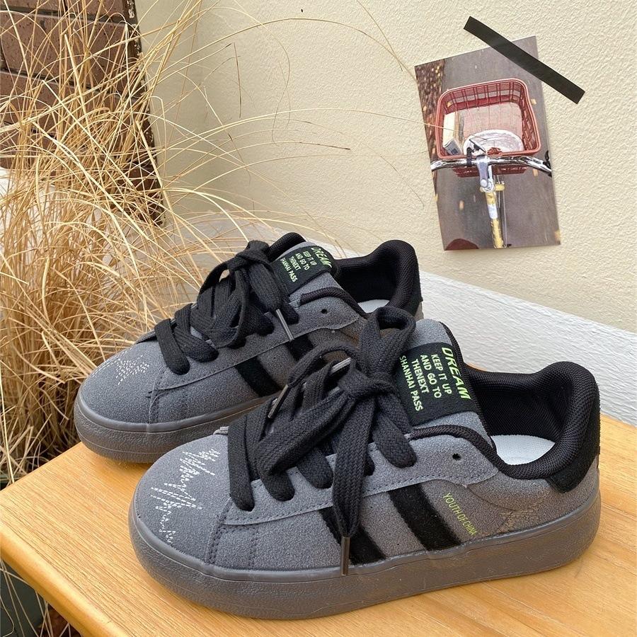 

Нові, Нішеві, Універсальні, На товстій підошві, Повсякденні Спортивні Кросівки для Жінок 40 чорний