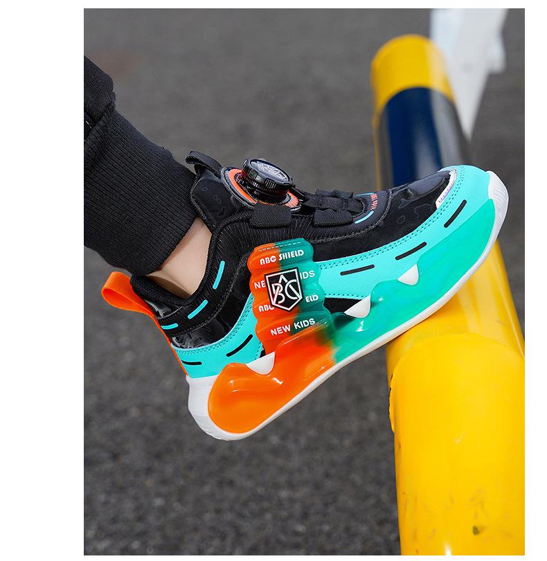 Girls' 2025 Autumn/Winter Cotton Sports Shoes - Thickened, Warm Running Shoes for Medium/Large Children.