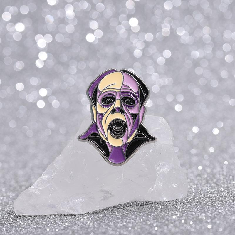 Cartoon Character Enamel Pins Custom Scary Skeleton Brooches Lapel Badges Cartoon Animal Jewelry Gift for Friends