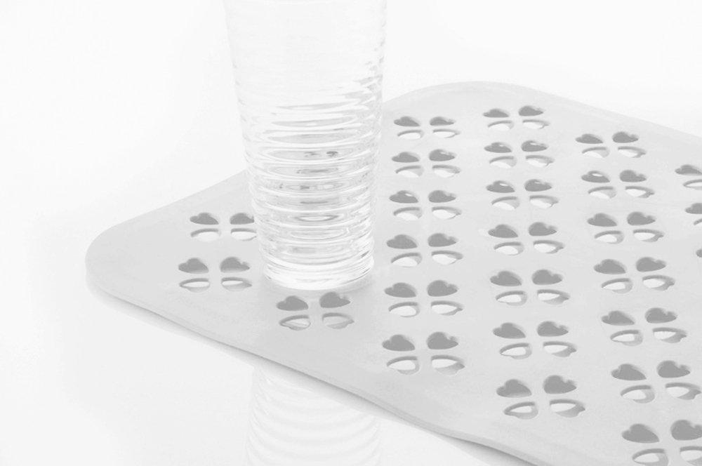 Richell Sink 45 x x Rubber Sink Clover Antibacterial Treatment Mat, White, 32.5 0.6 cm, Shelly, Mat, Pattern,