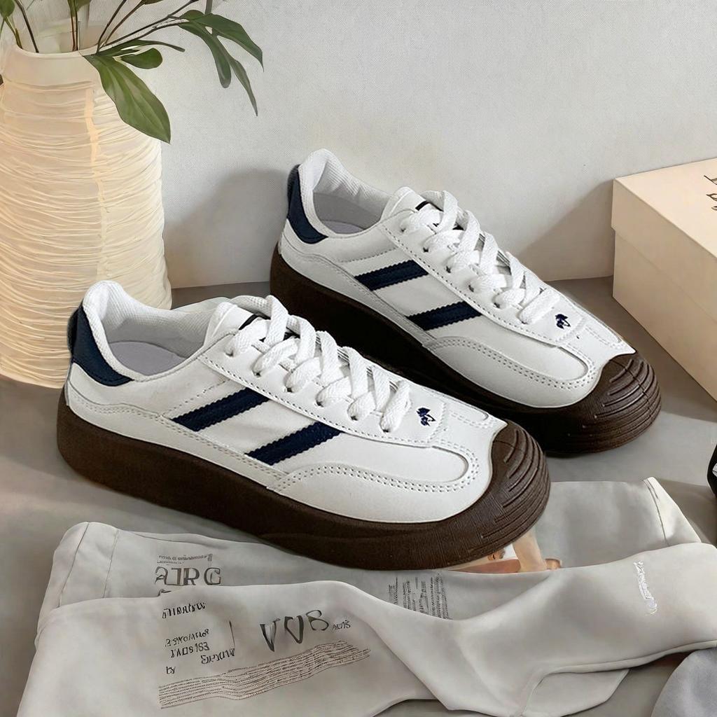 Niche retro German training shoes women's little white shoes casual board shoes ins trendy ugly cute Hong Kong style shoes foreign trade sports shoes