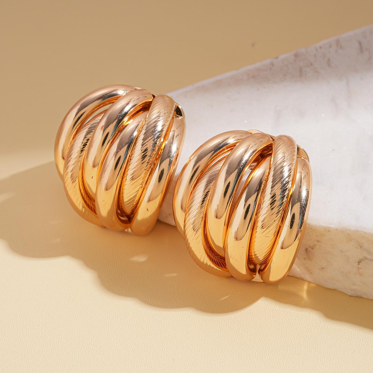 Metal light-sensitive surface multi-layer texture geometric silver needle stud earrings personalized niche earrings