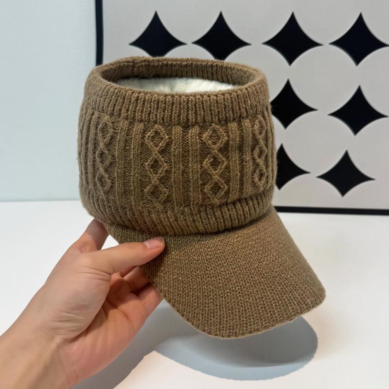 

Жіноча осінньо-зимова в язана шапка із захистом вух: Оксамитова підкладка, Товстий, Теплий з відкритим верхом, Модний та Універсальний. хакі