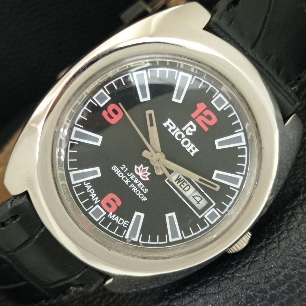 VINTAGE RICOH R31 AUTOMATIC JAPAN MENS BLACK COLOR DIAL WATCH a707963-1