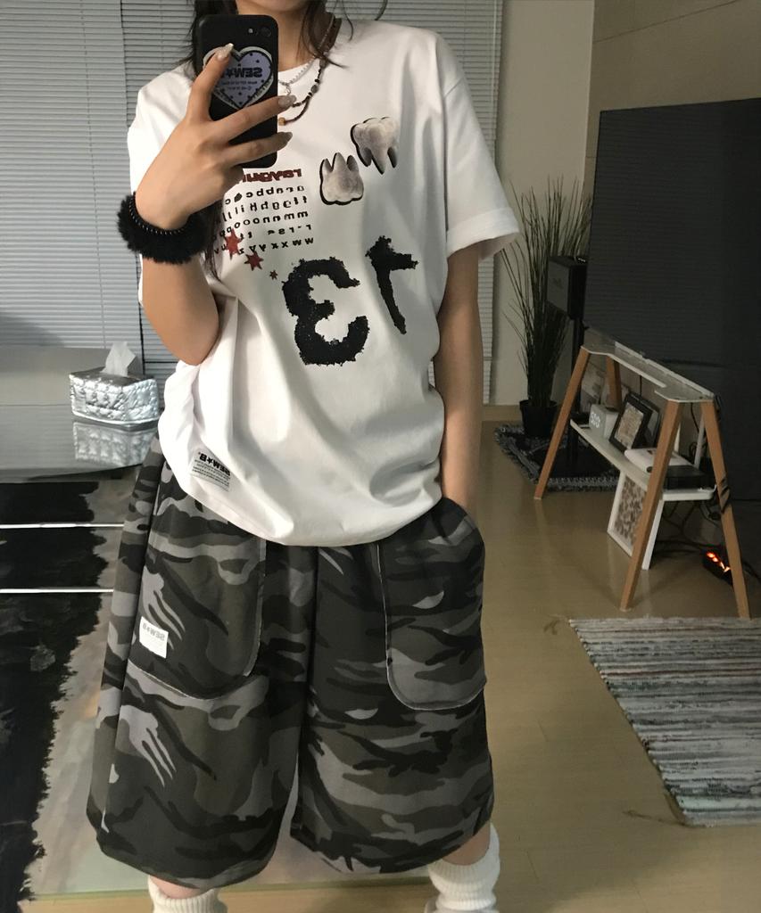 Ssobi 2 Teeth Oversized Short Sleeve Tee