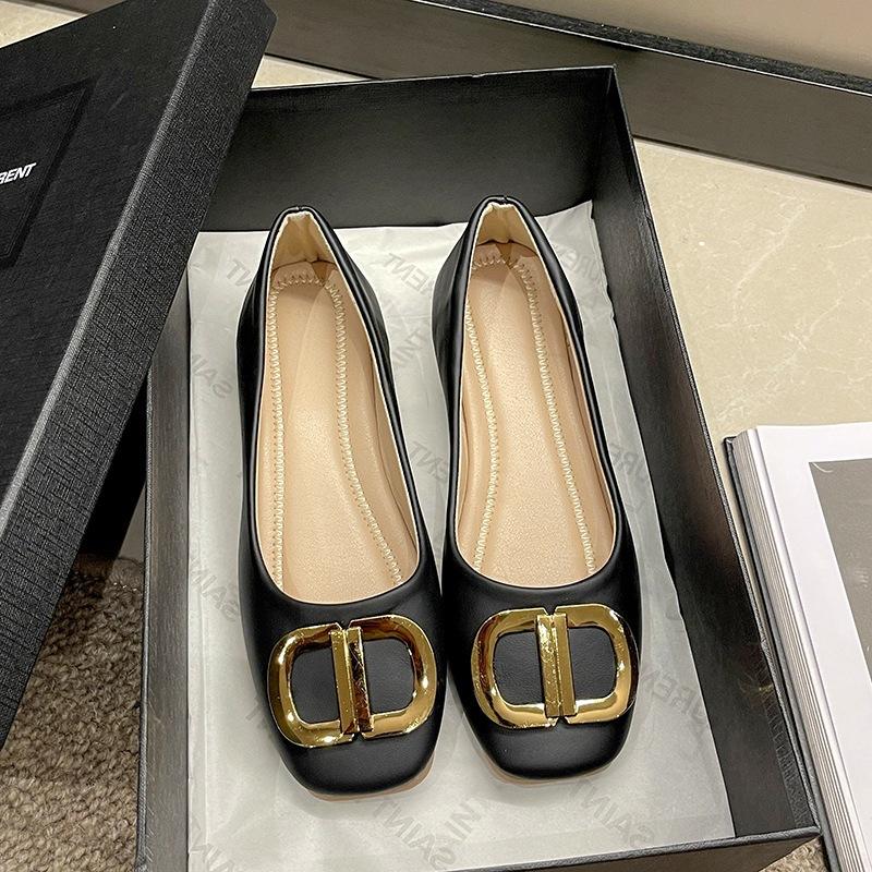 Korean version of simple square head single shoes autumn new versatile flat-soled grandma shoes soft-soled evening shoes 35 чёрный 2840₽