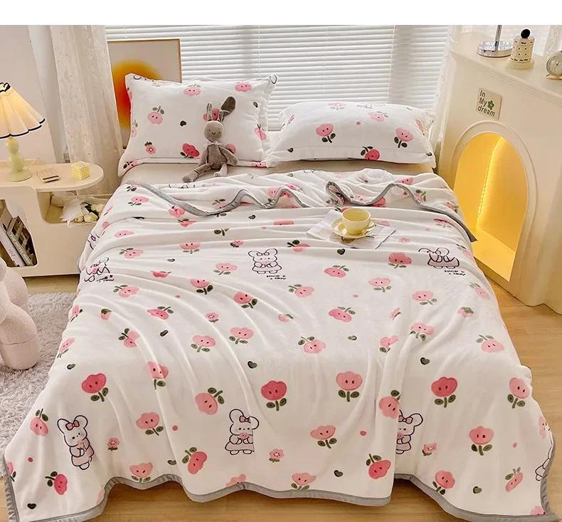 New Milk Fiber Printed Blanket 300G Cloud Mink Velvet Cover Blanket