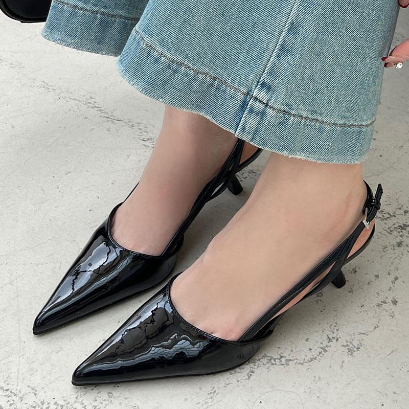 

Мода 2025 Новая обувь Винно-красные женские туфли-лодочки на каблуке Обувь Женская ремешок с пряжкой Мода Острый носок Женские туфли на среднем каблуке Большой размер 35 чёрный