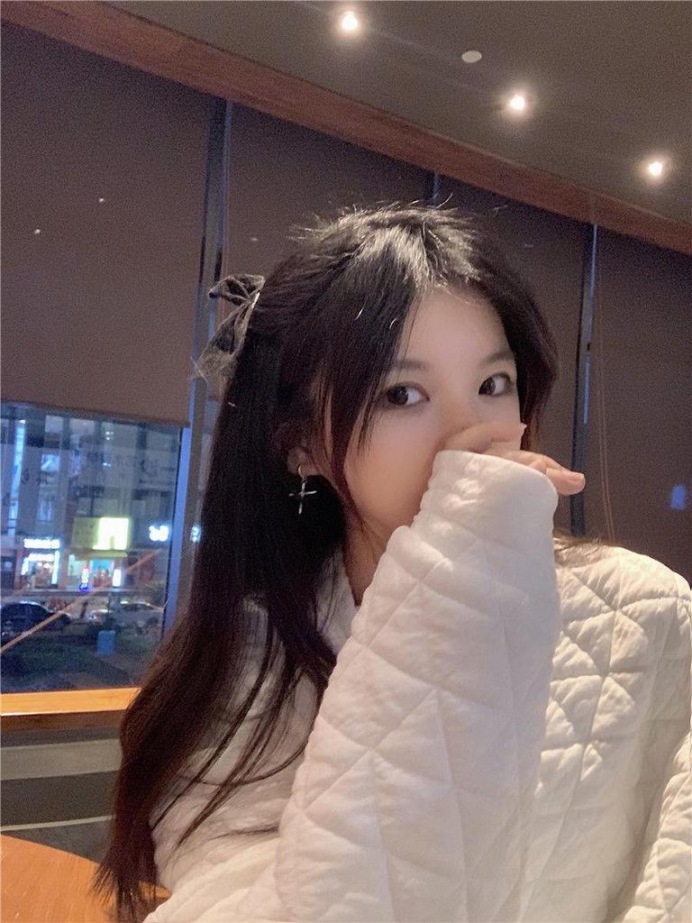 Women's Korean Style Quilted Cotton Sweatshirt - Thickened, Loose Fit, Autumn/Winter Solid Color Bubble Air Top Jacket