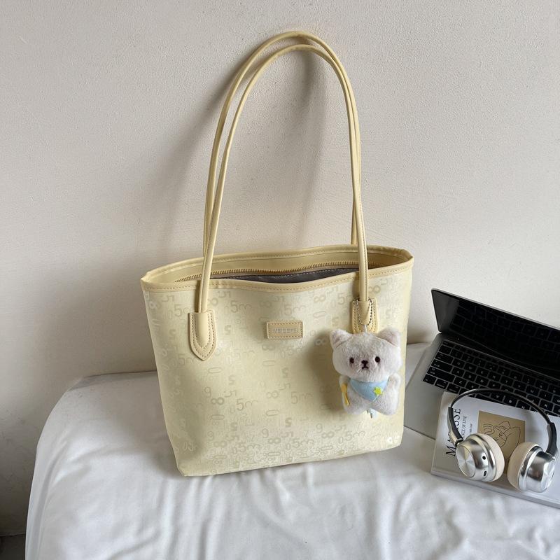 Large capacity bag women's summer new simple portable shoulder bag commuter tote bag