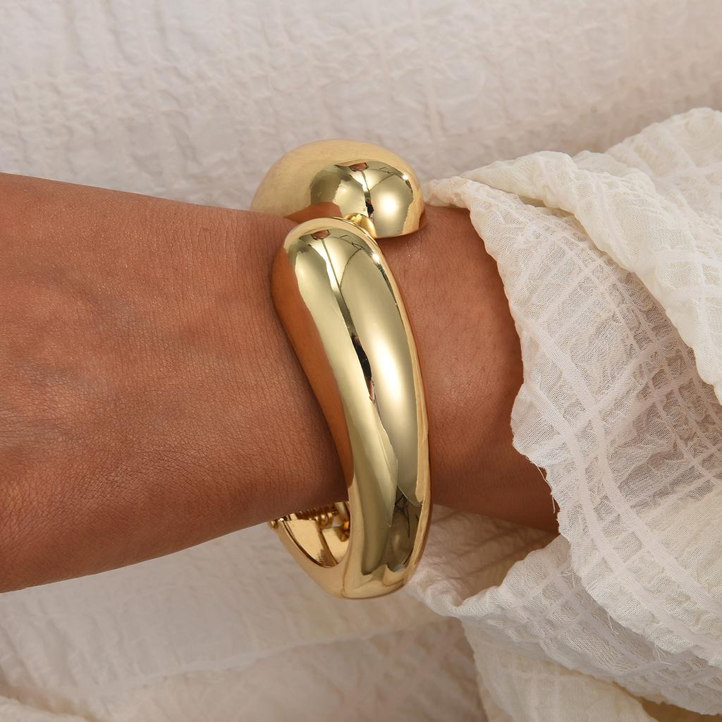 Vintage Hip Hop Teardrop Shaped Metal Cuff Bangles Punk Gold Color Creative Geometric Bracelet For Women Men Fashion Jewelry New