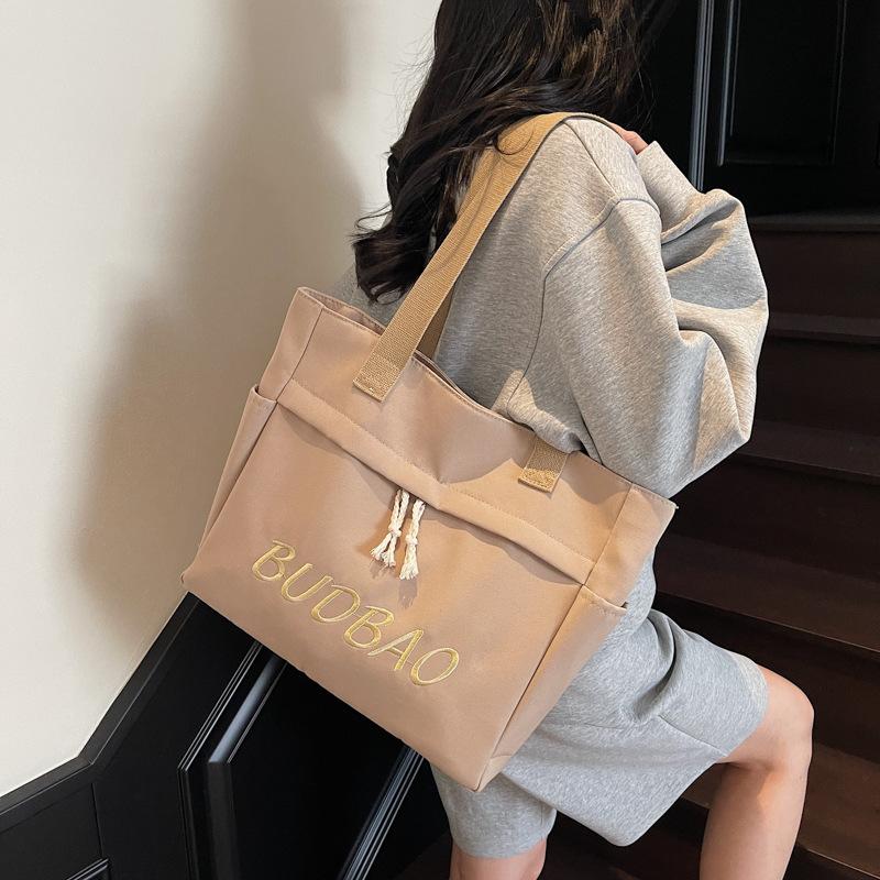 Simple and fashionable cloth bag, large-capacity casual commuting shoulder bag, new student versatile handbag for women