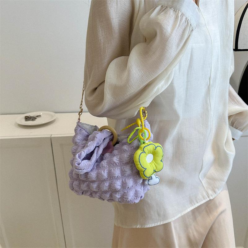 Small Fresh Bubble Bag 2025 Summer New Soft Checkered Armpit Bag Popular Fashion Simple Solid Color Handbag
