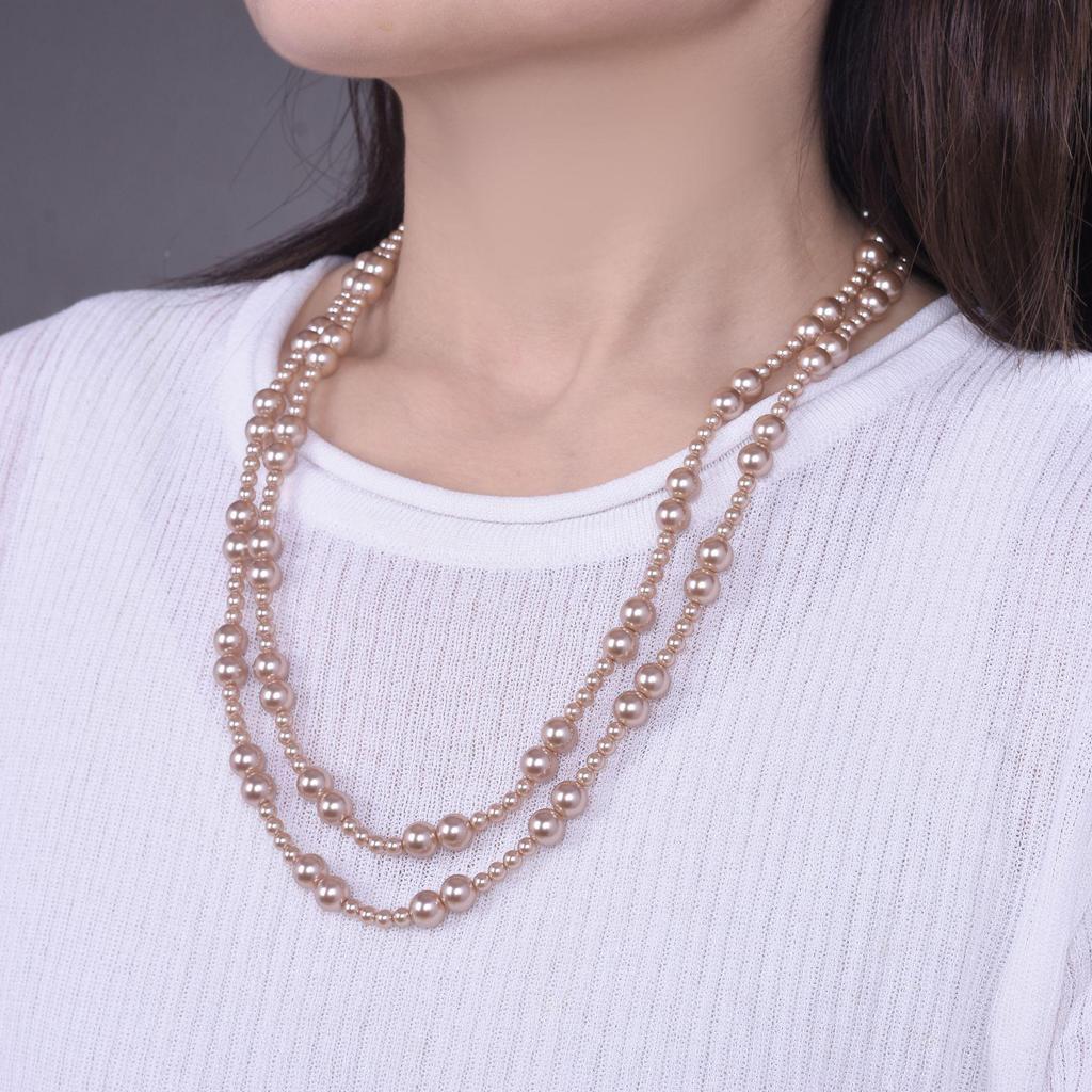 Elegant kuratierte mehrlagige Perlen-Choker-Halskette mit französischem Retro-Design und australischen Südsee-Akoya-Perlen