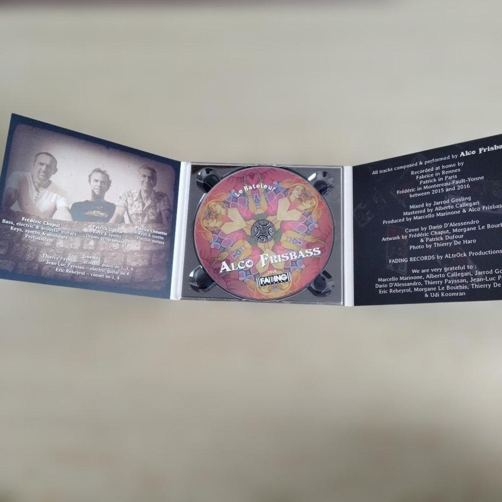 Used Alco Frisbass/Le Bateleur CD