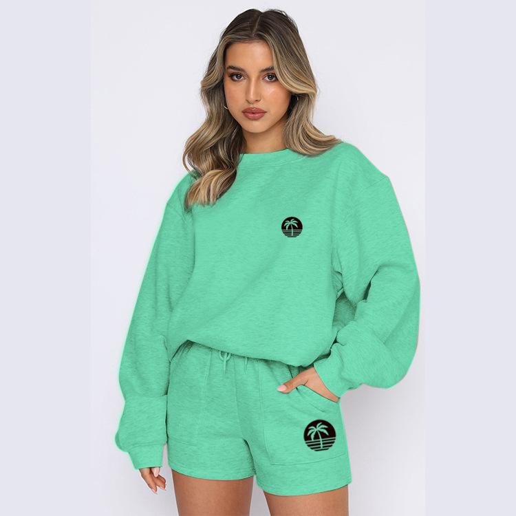 2026 autumn and winter new American Spice Girl gray crew neck shorts sweater jacket small casual suit