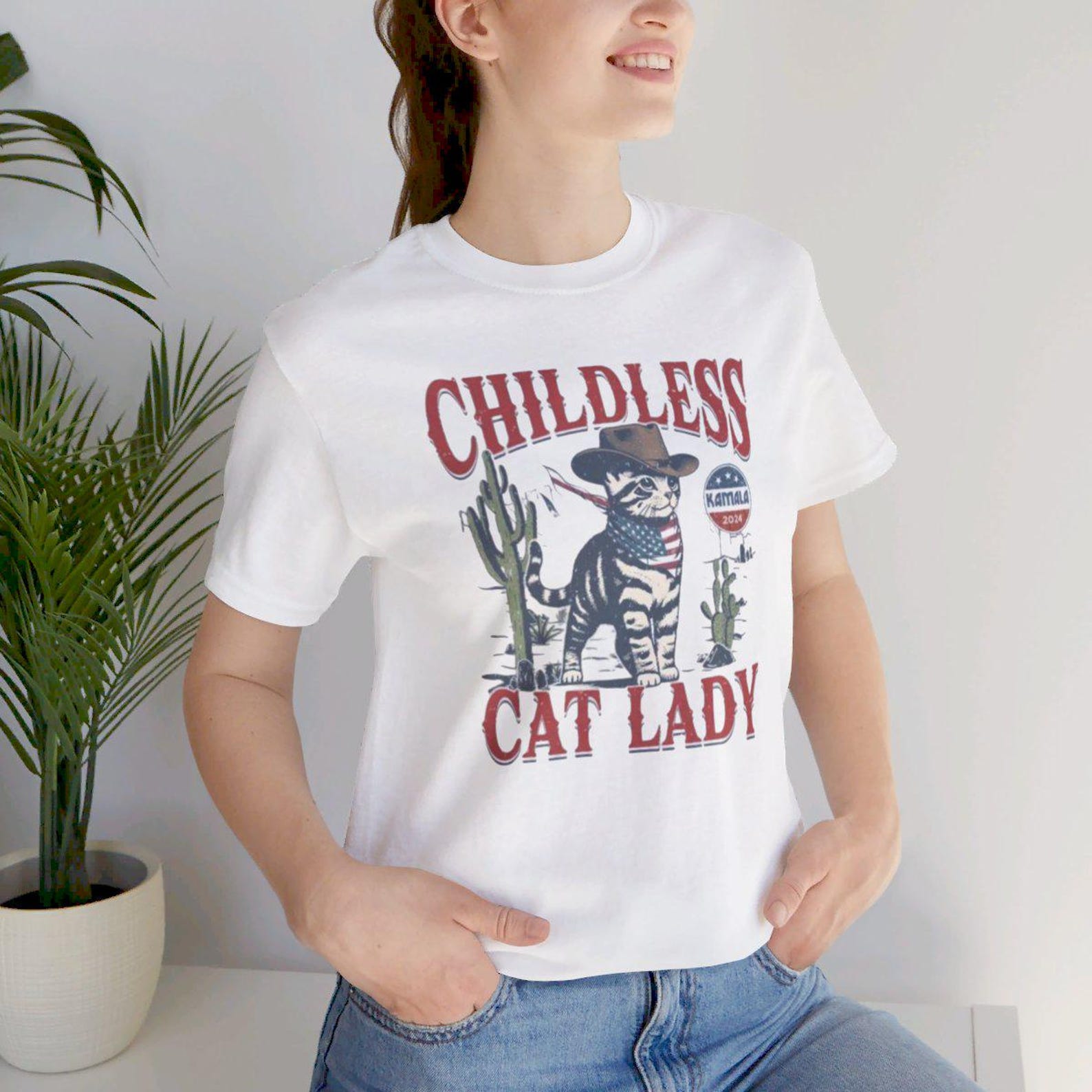 Childless Cat Lady For Kamala, Childless Cat Ladies Is Voting, Coconut Tree, Vote Blue Shirt, 2024 Election Voting Shirt 4XL