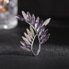 Korean Style Pearl Brooch: Versatile Floral Diamond Pin for Women's Coats