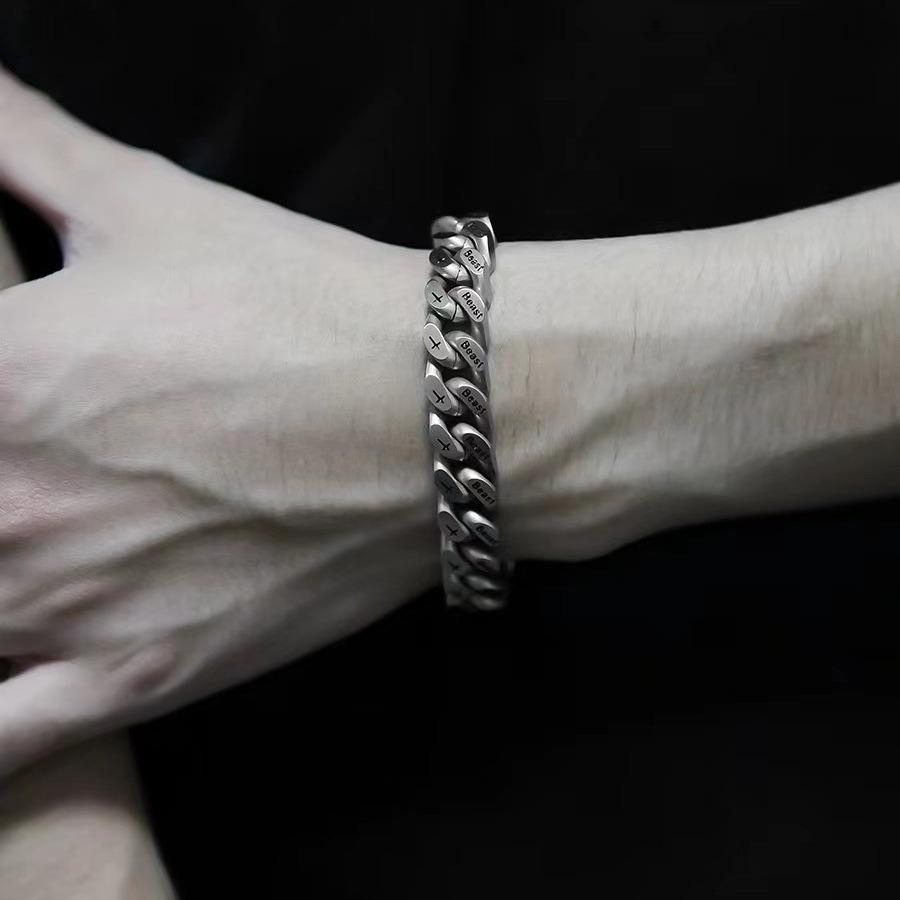 

Европейские и американские браслеты из нержавеющей стали в стиле ретро, хип-хоп, простые индивидуальные браслеты для пар, браслеты с холодным ветром для мужчин и женщин, браслеты Tide 23cm