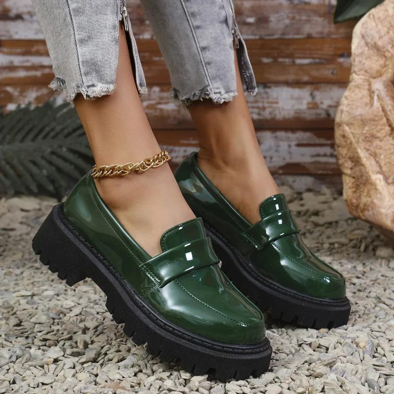 Womens  Leather Shoes British Style Fashion Soft Sole Loafers Women Thick Soles Comfortable Slip on Single Shoe Plus Size 43