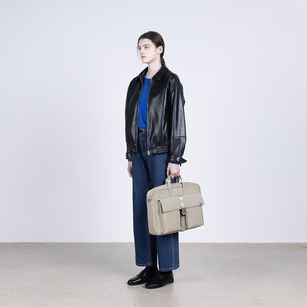 Sweetch Briefcase 003 Sand