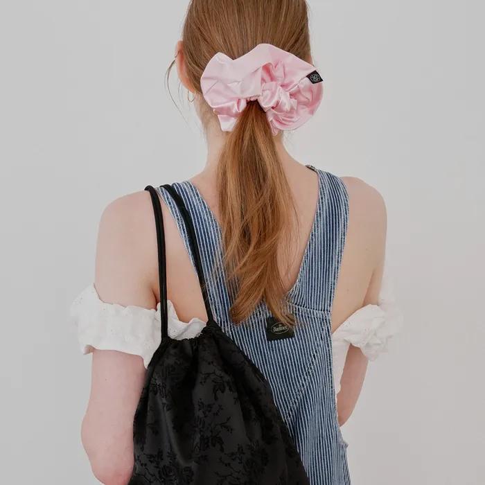 Pearl Satin Scrunchie_Large_Pink