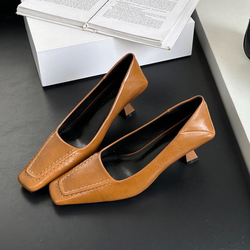 

Женские туфли-лодочки весна мягкая кожа квадратный носок модные однотонные темпераментные тонкий каблук знаменитость для работы высокие каблуки 39 хаки