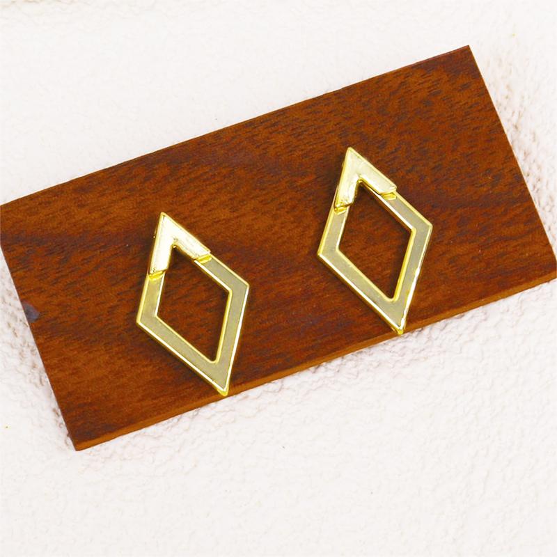 

2025 New Removable Stud Earrings for Women Hollow Rhombic Small Earrings Two In One Design V-Shaped Studs Punk Metal Ear Zircon
